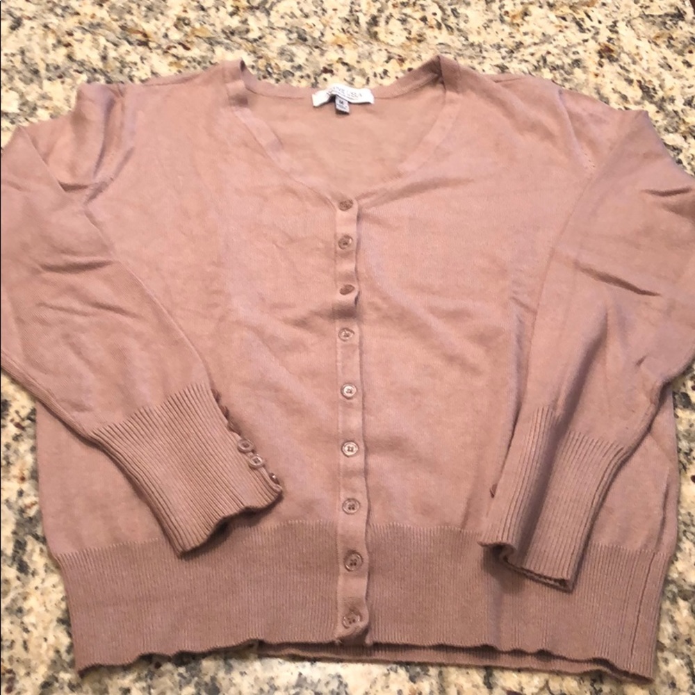 Sweater cardigan with cuff button details